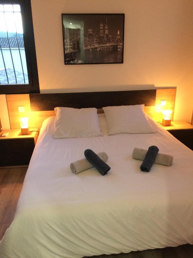 Appart 2 Pieces Independant Dans Villa Proche Centre Ville Au Calme 망들리유 라 나플 외부 사진